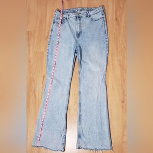 High waist washed-out flare jean